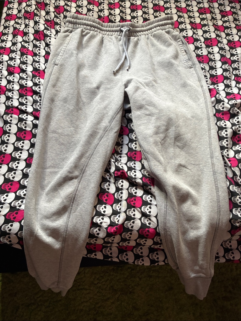Sweat pants